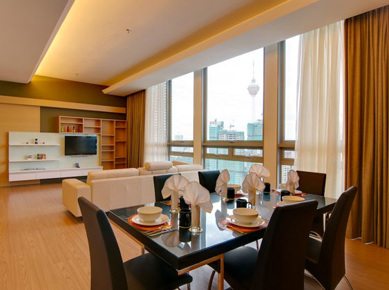  2014  1-penthouse-17-21-04
