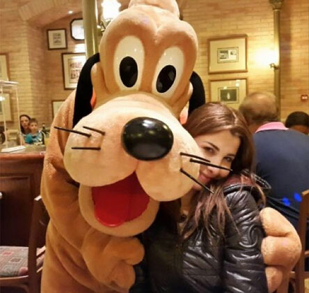 شخصيات والت ديزني تعيد نانسي عجرم إلى طفولتها!