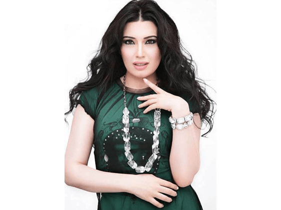 هكذا ردّت الفنانة عبير صبري على الإماراتية التي انتقدت ملابسها