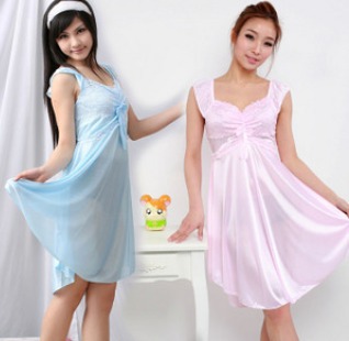 بالخطوات نسقي الوان ملابس نومك لاطلالة