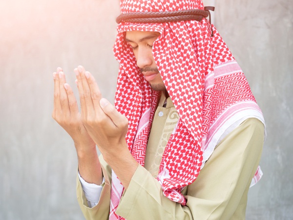 فوائد الصلاة النارية