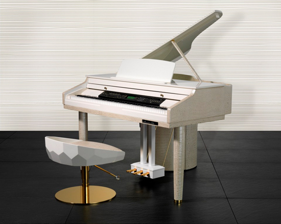 Fendi Casa Piano في محالّ هارفي نيكلز