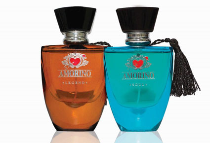 عطر أمورينو يبرز سمات الشخصية بأسلوب حميمي عذب