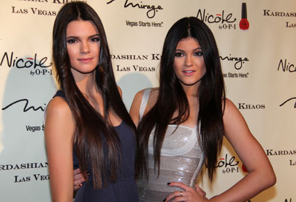 كايلي وكيندال جينير يتلقّيان هدايا بآلاف الدّولارات