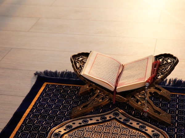 فوائد الدعاء بأسماء الله الحسنى