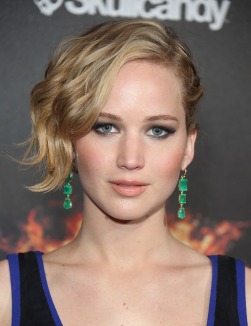 اعتمدي المكياج الفرنسي على طريقة النجمات