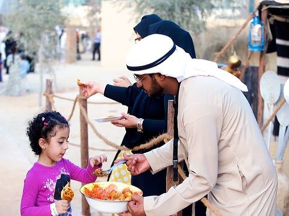المطبخ الإماراتي يجتذب الذوّاقة في "مهرجان أبو ظبي للمأكولات"