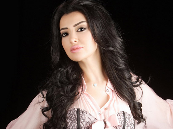 كيف تحصلين على مكياج ميساء مغربي الراقي؟
