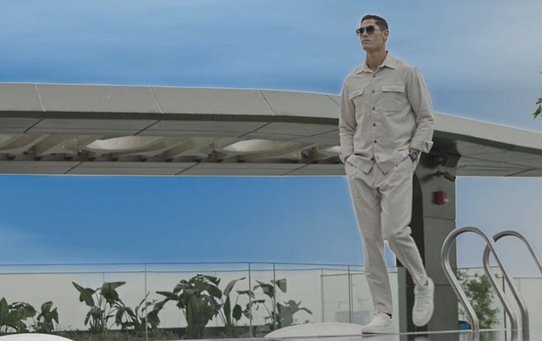  جلسة تصوير تعكس قوة الوقت وأسلوب الرجل المعاصر مع  Hublot