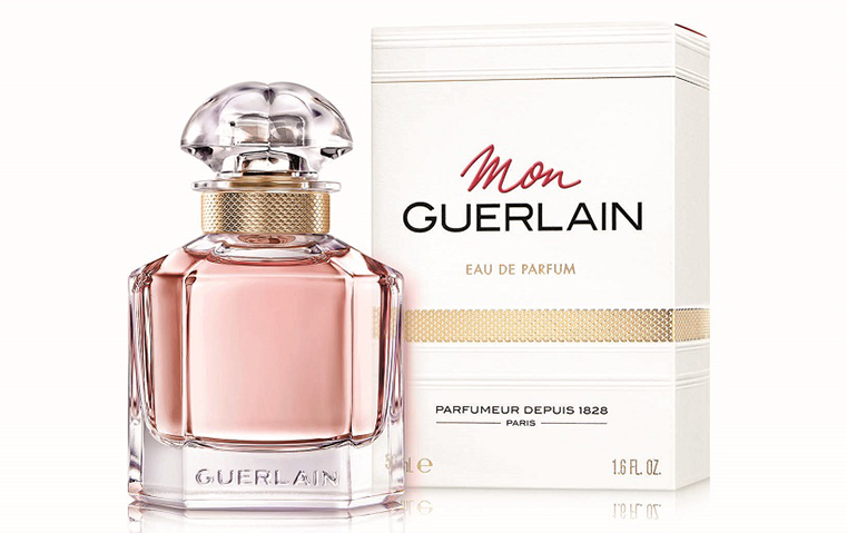 هذه هي أنجلينا جولي في إعلان عطر غيرلان!