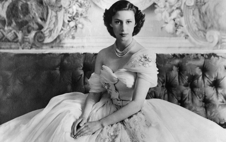 مسلسل The Crown يتسبب بإعادة بيع مجوهرات ومقتنيات الأميرة مارغريت للمرة الثانية