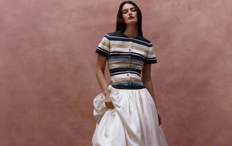 السعودية تراهن على مواد حيوية من أعشاب البحر لقيادة الموضة المستدامة عالمياً