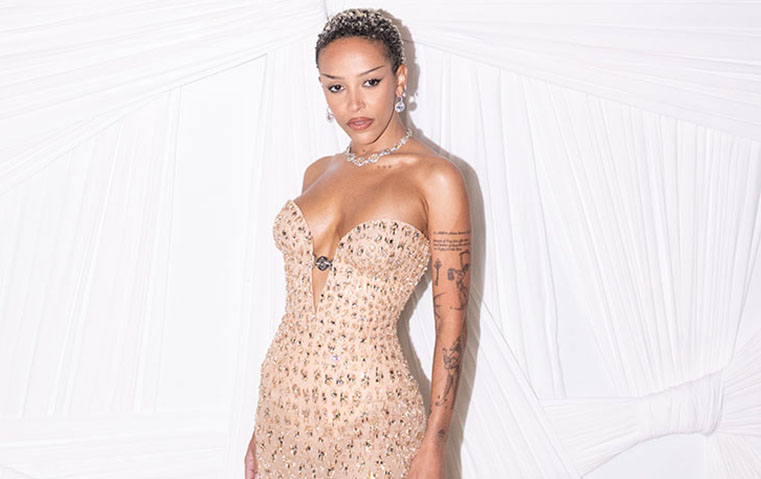 M·A·Czine  تعود رقمياً وDoja Cat  نجمة الغلاف