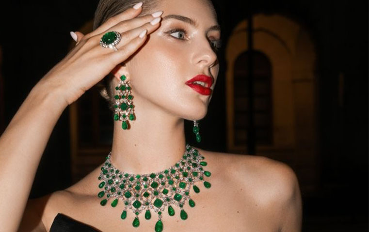 مقابلة خاصة مع غوراف نيغام عن الأحجار الكريمة والمجوهرات المخصصة والتقاطع مع فن العمارة