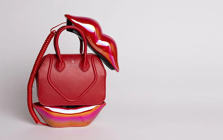 عشر دقائق مع مصممة Veganologie: أول علامة إماراتية للحقائب النباتية بالكامل