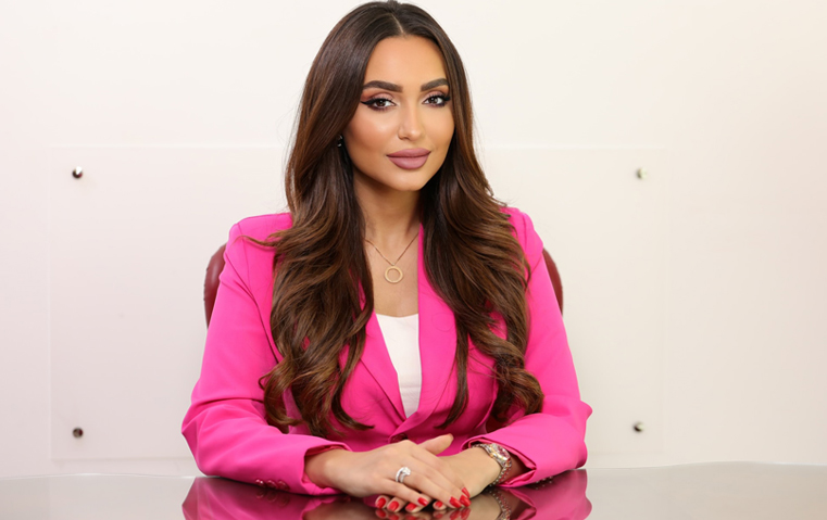 كيف تتخلصين من الفكين العريضين للغاية من دون جراحة مع د. سارة آغا