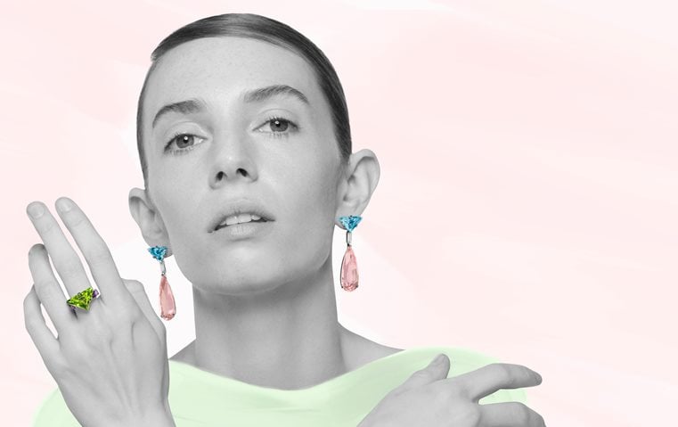 مجوهرات Prada Couleur Vivante احتفالية لونية تعبّر عن الفرح وحب الحياة