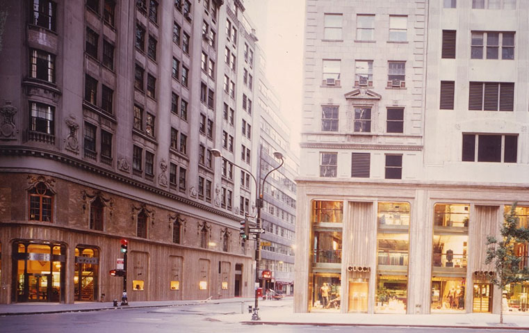 ديمنا يختار نيويورك لعرض مجموعة غوتشي كروز 2027