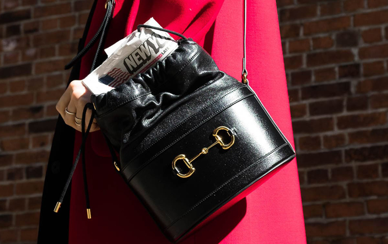 اخترنا لك: شنطة Gucci 1955 Horsebit بأسلوب الدلو