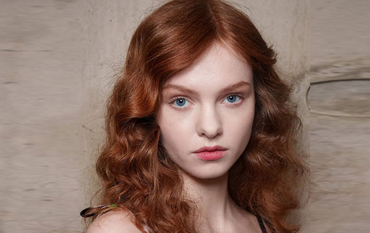 عروض لندن تعيد الجمال الفينتج إلى الواجهة