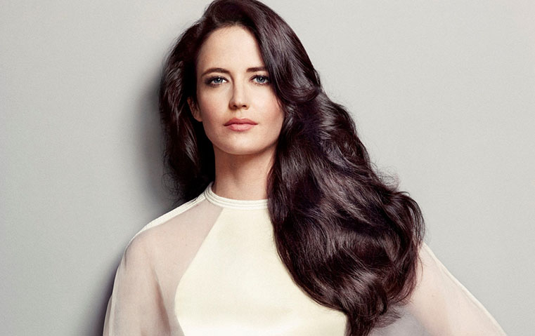 أسرار جمال المرأة الفرنسية: 10 منتجات تجميليّة مفضّلة تحتل الصدارة