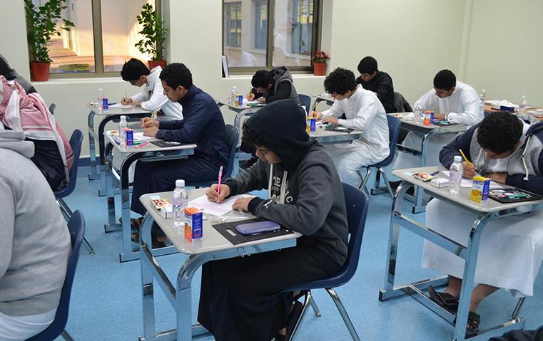 بالفيديو هروب طلاب مدرسة ثانوية بجدة وادارة التعليم تستنكر