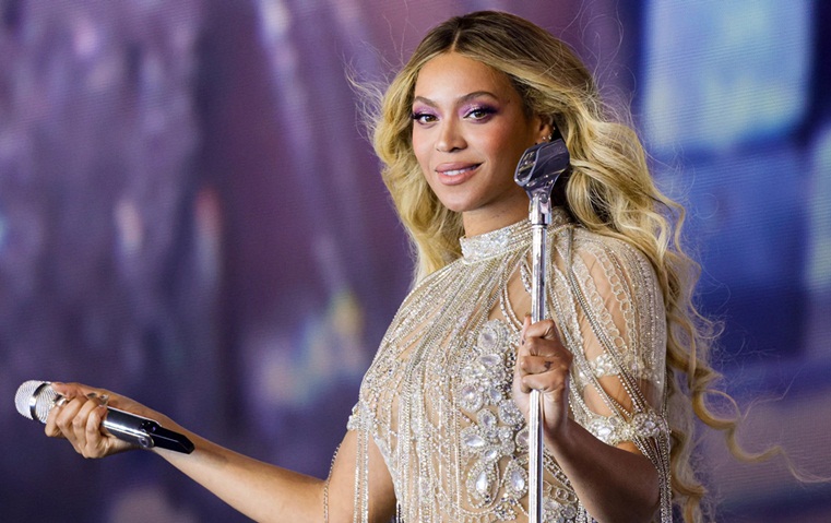 نجومية بيونسيه تسطع أكثر في جولة Renaissance tour مع الإبداعات العربية
