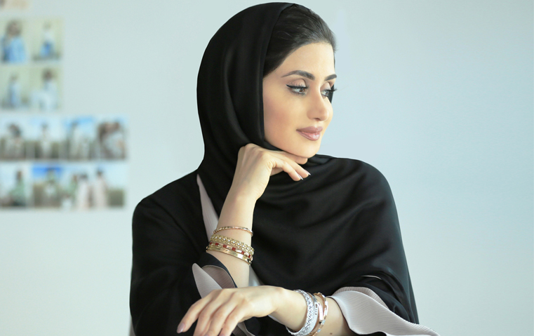 السوار قطعة مجوهرات لها دلالات ومعاني عميقة، تعرفي عليها مع ياسمين الملا