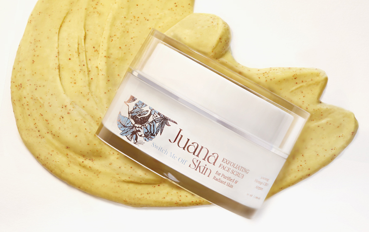اكتشفي مزايا زيت القنب العلاجية المفيدة للبشرة مع مستحضرات Juana Skin