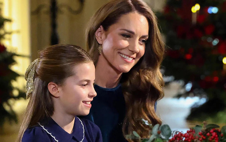 كيف احتفل المشاهير بالميلاد المجيد