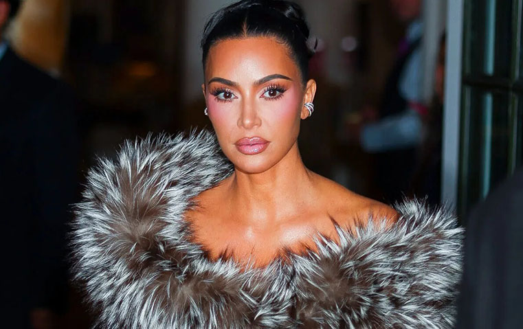 هل أصبح الجمال "مجهداً"؟ ضغط أن تبدين مثالية دائماً