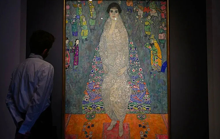لوحة غوستاف كليمت تصبح ثاني أغلى عمل فني مبيعاً في التاريخ وتحمل قصة مذهلة