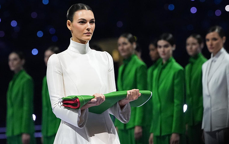 جولة سريعة على أبرز أخبار الموضة والمشاهير التي تستحق اهتمامكم