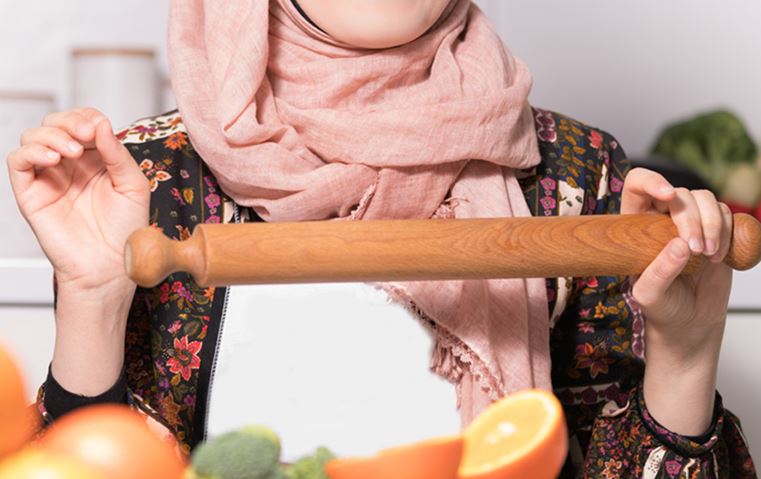 سعوديّات يقتحمن مجال الطهو الاحترافي، ويثبتن أن المرأة هي الأصل في عالم المذاق الشهيّ