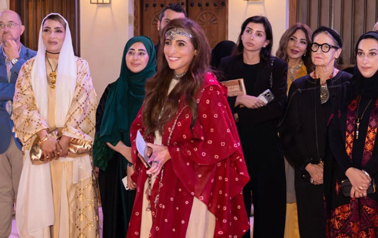 نظرة عن كثب على عرض "إنانا" الصحراوي للشيخة بدور القاسمي