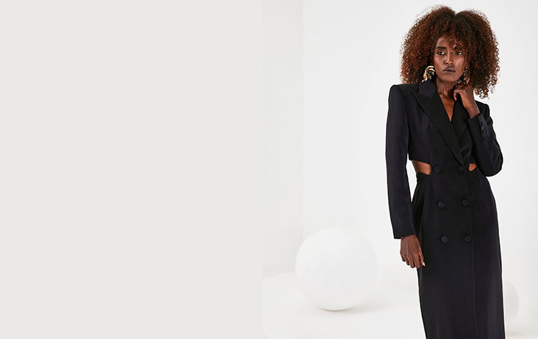 تعرفي على نور يحيى.. أول عارضة أزياء سودانية تسير في عرض شانيل