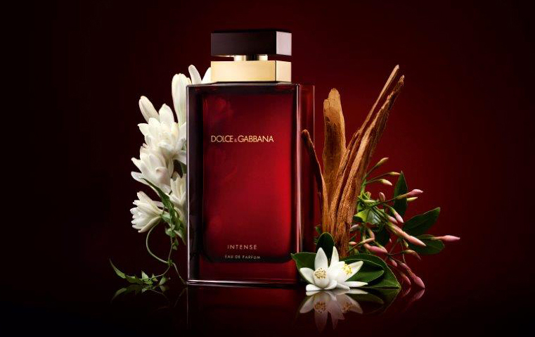 هديتكِ للأم في عيدها عطر يحاكي شخصيّتها