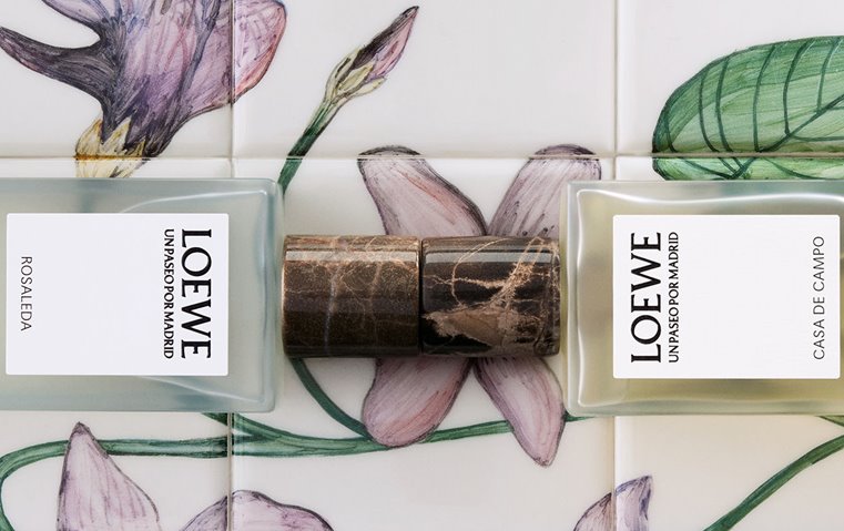 اغمري نفسك بنفحات الطبيعة المتوسطية مع عطر Casa de Campo من LOEWE