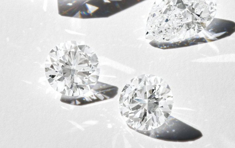 سوذبيز تطرح ماسة نادرة في مزاد هونغ كونغ