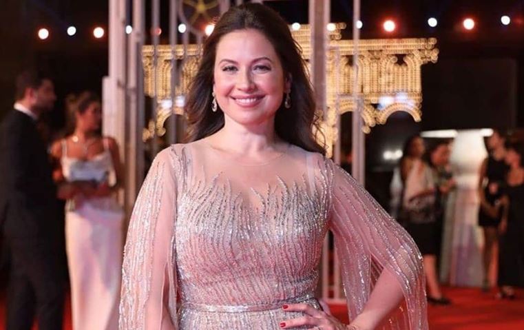 إطلالات النجمات العربيات في افتتاح مهرجان الجونة، بين الجرأة والمبالغة