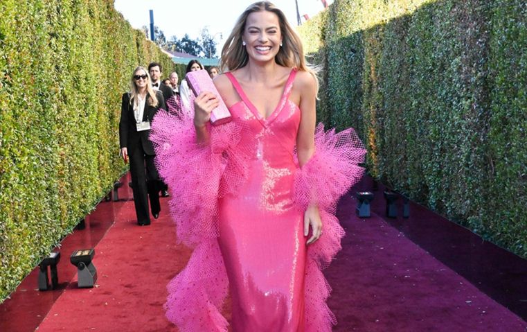 حقائب اليد تعود للتألق مجددًا على السجادة الحمراء