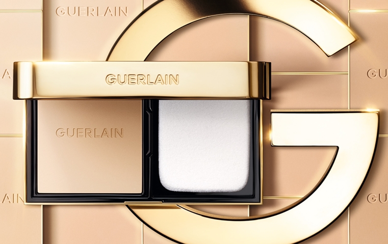 مستحضر الأسبوع: بودرة الأساس Parure Gold Skin Control من Guerlain