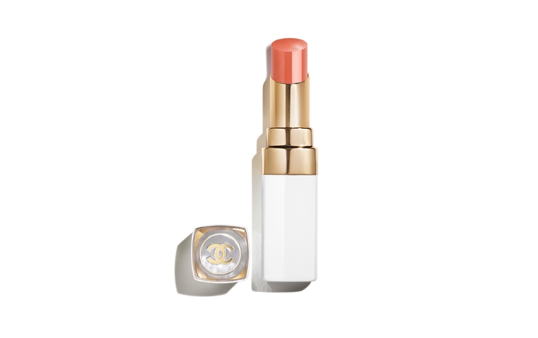 تألّقي بطريقتك مع ألوان شانيل في مجموعة ربيع وصيف 2025