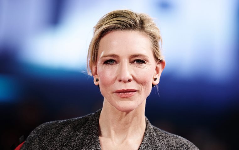 كيت بلانشيت تنضم إلى روجر فيدرر كسفيرة عالمية لـ UNIQLO