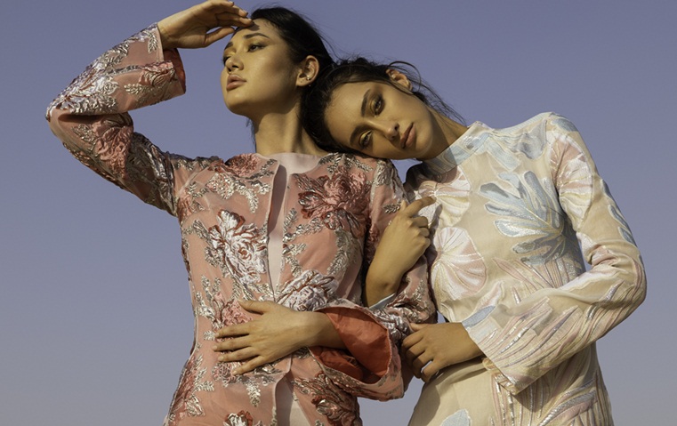 مقابلة خاصة مع الإيطالية Barbara Rizzi: أصمم للمرأة التي تجرؤ على كل شيء ولا تستسلم أبداً