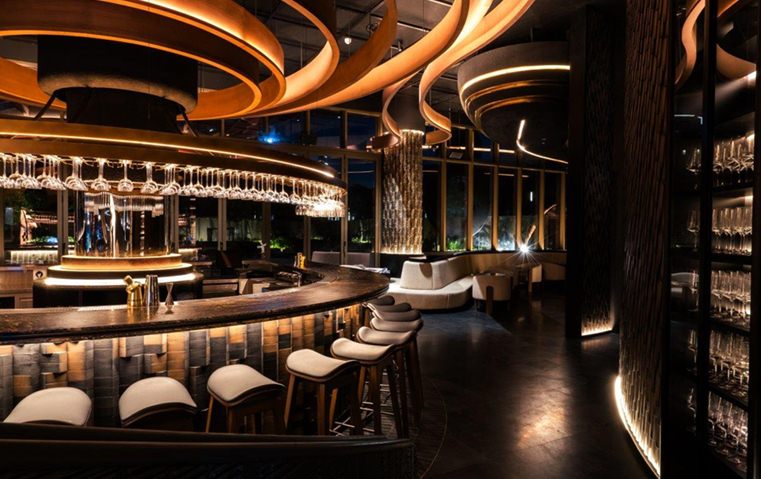 "أجمل مطعم في العالم" يجلب أفضل إبداعات فنون الطهي إلى دبي