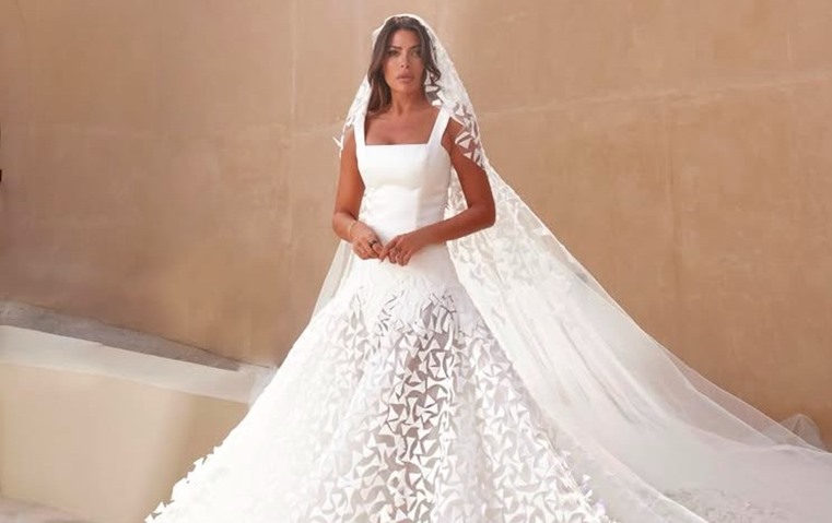 العنود بدر بفستان الزفاف، فما القصة؟