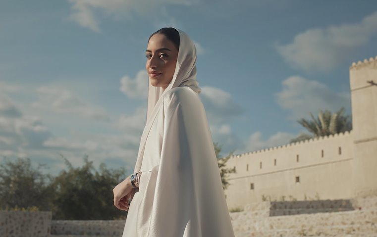 شوميه تحتفل برمضان مع يارا النملة: رحلة رمزية بين الجمال والتحول الشخصي