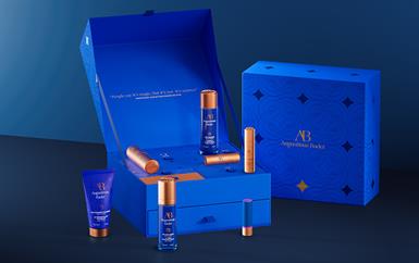 اكتشفي هدايا الأعياد الحصرية لدى أوغستينوس بادر لعام 2025