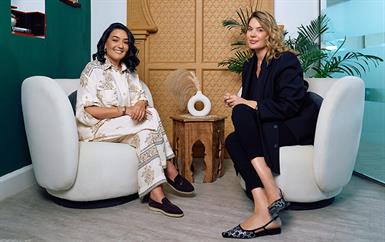 مقابلة خاصة تأخذك إلى عالم منى العباسي، مؤسِسة علامة IZIL للجمال النظيف